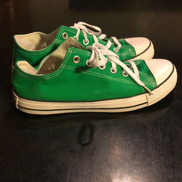 spring green converse